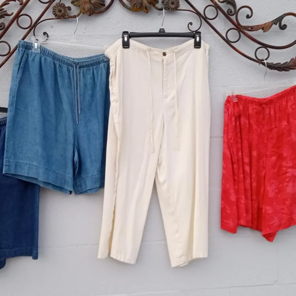 Ladies Shorts 2 pairs of denim Coral Bay shorts